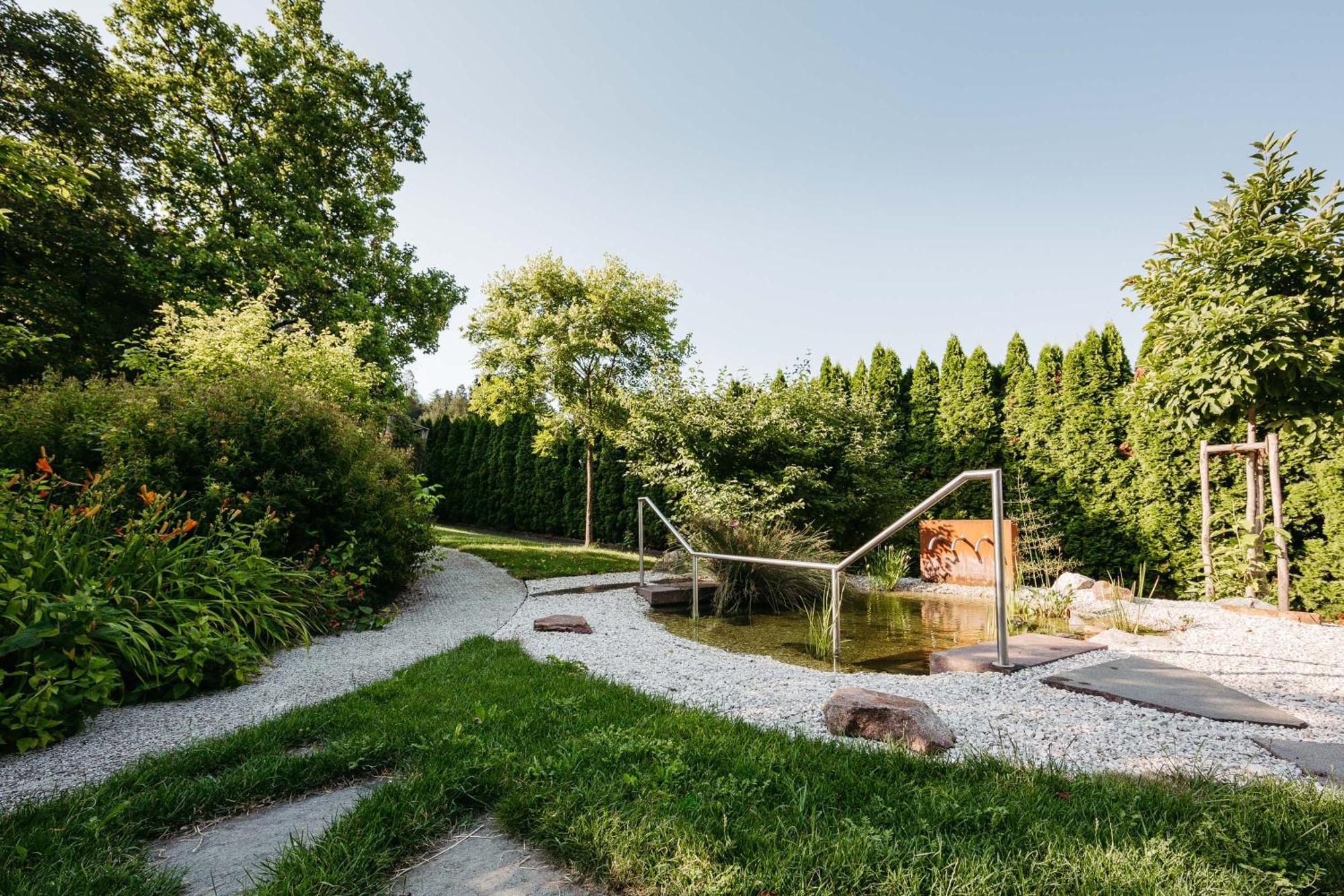 Gaestehaus Salvatorianerinnen Meran Buitenkant foto
